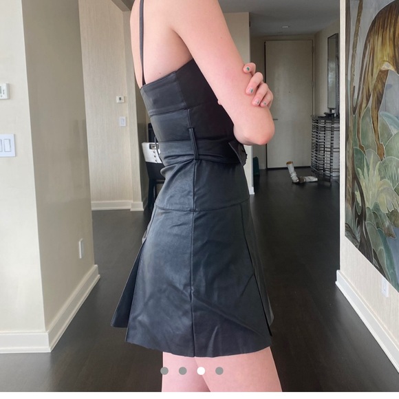 VINTAGE black leather dress, iconic piece - Picture 3 of 4